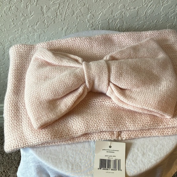 Kate Spade: Pastry Pink Gathered Bow Neckwarmer- Knit - Picture 2 of 15